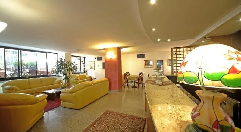 Lime Hotel Римини