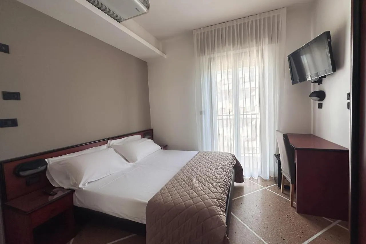 Lime Hotel Римини