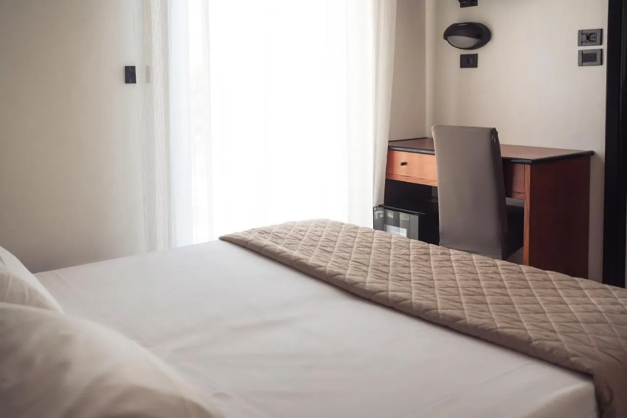 Lime Hotel Римини