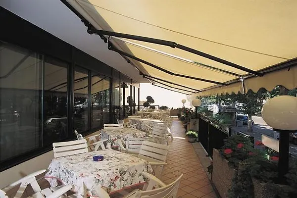 Lime Hotel Римини